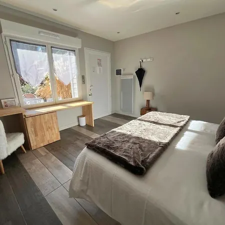Hôtel La Rencluse Saint-Mamet Extérieur photo