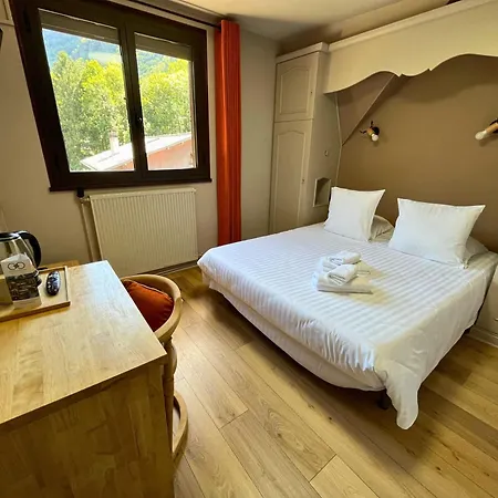 Hôtel La Rencluse Saint-Mamet Extérieur photo
