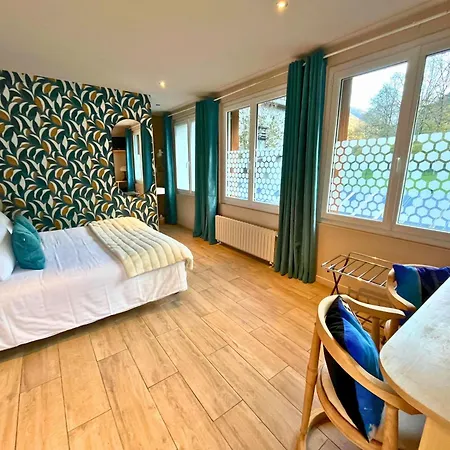 Hôtel La Rencluse Saint-Mamet Extérieur photo